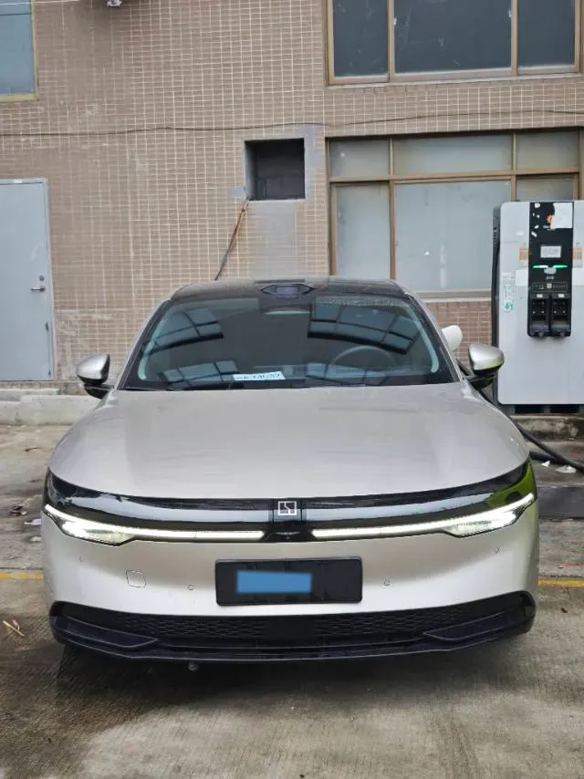 2025 Zeekr 007 BEV 75KWH,autocango,china used car exporter,china ev exporter,chinese used car exporter,chinese used ev exporter
