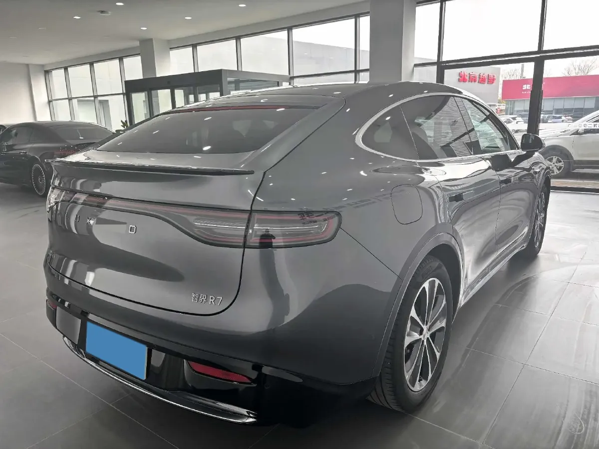 2025 Luxeed R7 REEV 156HP REEV 37KWH,autocango,china used car exporter,china ev exporter,chinese used car exporter,chinese used ev exporter