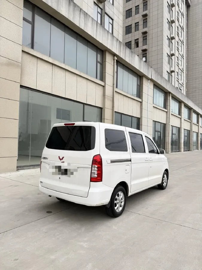 2022 JinBei Little Sea Lion X30 1.5L 102HP L4 5MT,autocango,china used car exporter,china ev exporter,chinese used car exporter,chinese used ev exporter