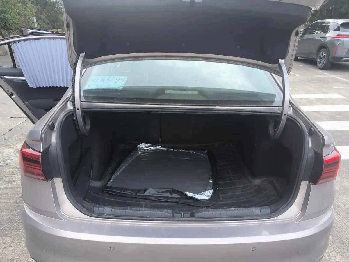 2020 Volkswagen Bora 1.5L 113HP L4 6AT,autocango,china used car exporter,china ev exporter,chinese used car exporter,chinese used ev exporter