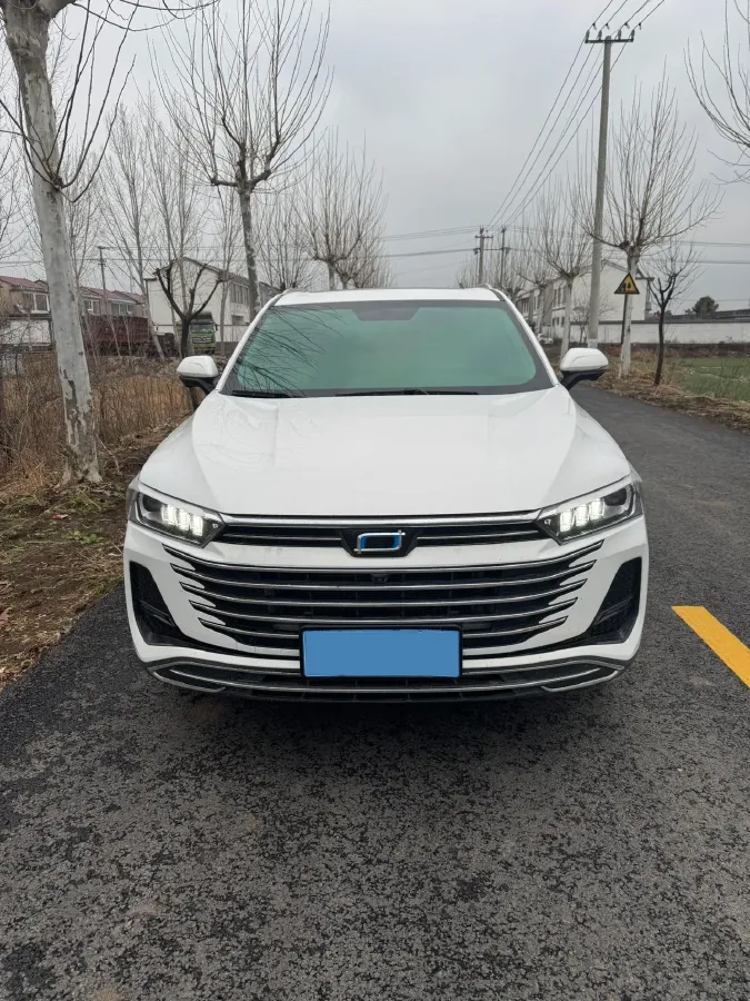 2023 Bestune T77 1.5T 169HP L4 7DCT,autocango,china used car exporter,china ev exporter,chinese used car exporter,chinese used ev exporter