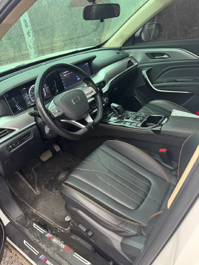 2023 Bestune T77 1.5T 169HP L4 7DCT,autocango,china used car exporter,china ev exporter,chinese used car exporter,chinese used ev exporter