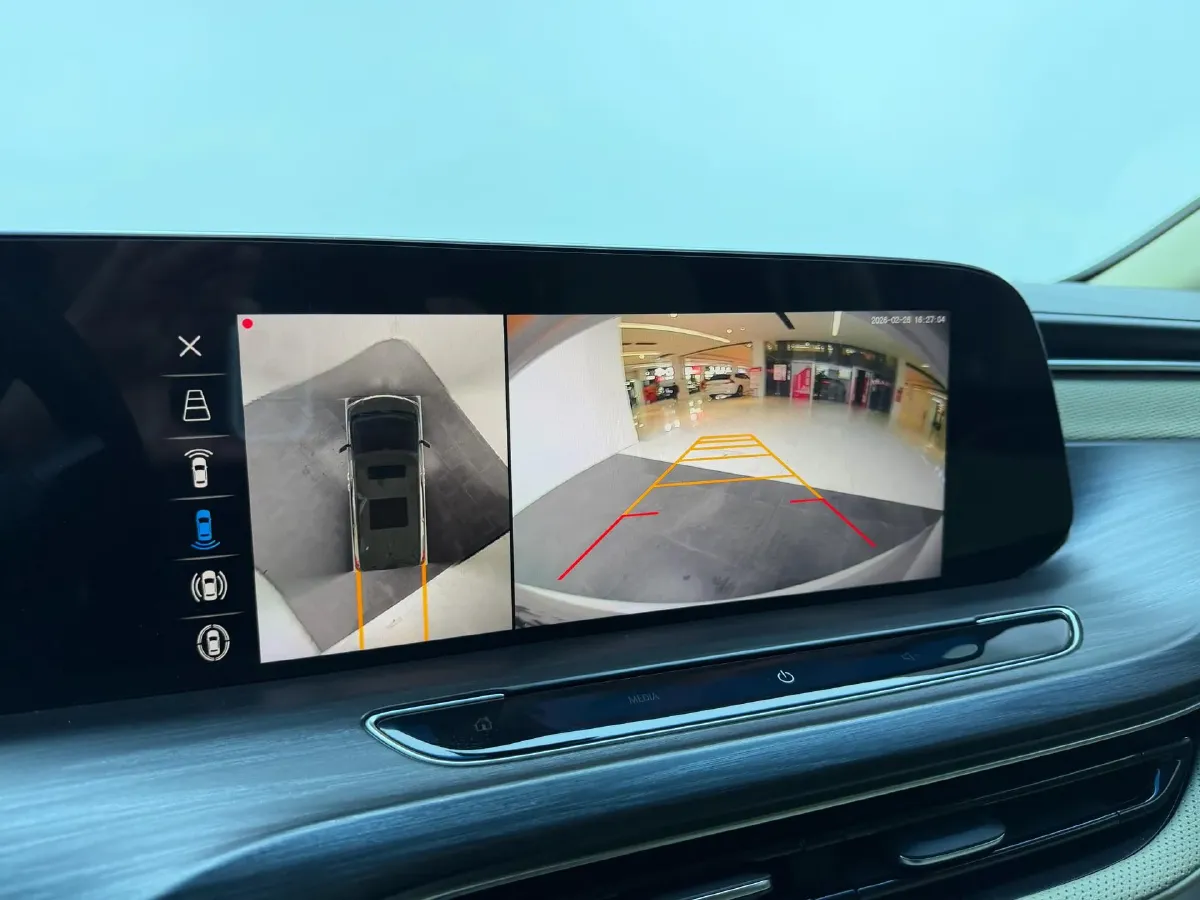 2023 Buick GL8 2.0T 237HP L4 9AT,autocango,china used car exporter,china ev exporter,chinese used car exporter,chinese used ev exporter