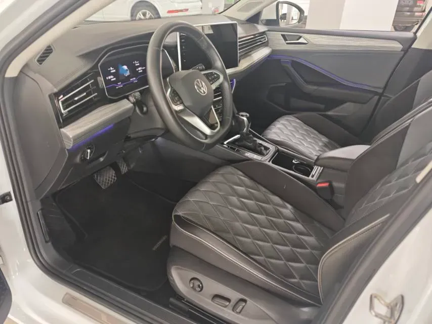 2023 Volkswagen Sagitar 1.5T 160HP L4 7DCT,autocango,china used car exporter,china ev exporter,chinese used car exporter,chinese used ev exporter