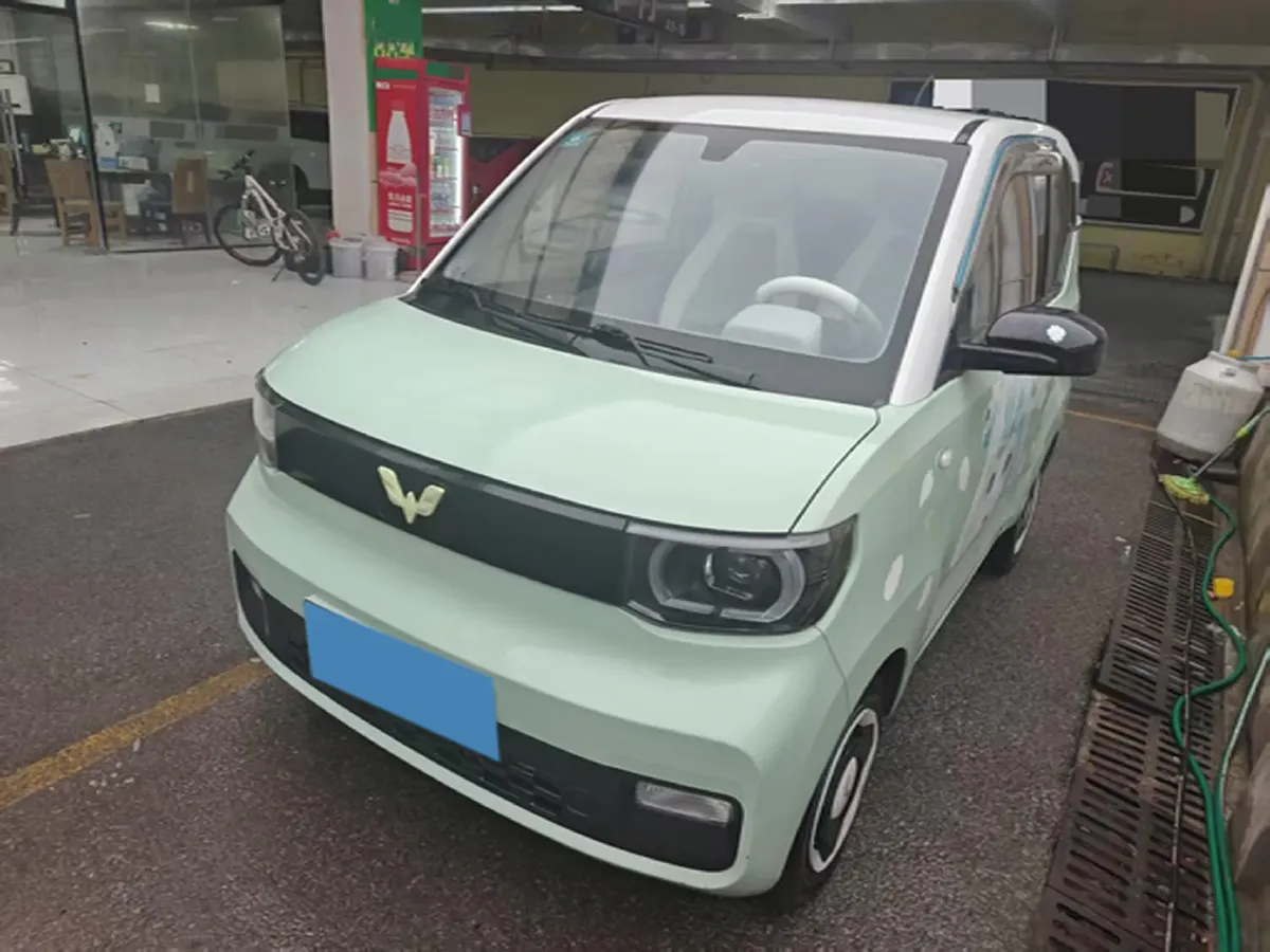2022 WuLing HongGuang MINI EV BEV 9KWH,autocango,china used car exporter,china ev exporter,chinese used car exporter,chinese used ev exporter