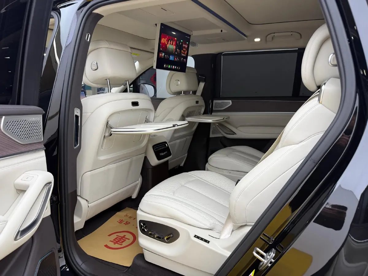 2025 Denza DenzaN9 2.0T 207HP L4 E-CVT PHEV,autocango,china used car exporter,china ev exporter,chinese used car exporter,chinese used ev exporter