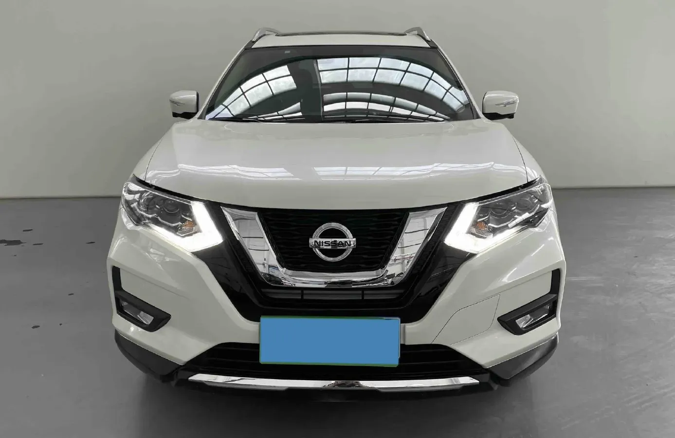 2022 Nissan X-Trail 2.0L 151HP L4 CVT,autocango,china used car exporter,china ev exporter,chinese used car exporter,chinese used ev exporter