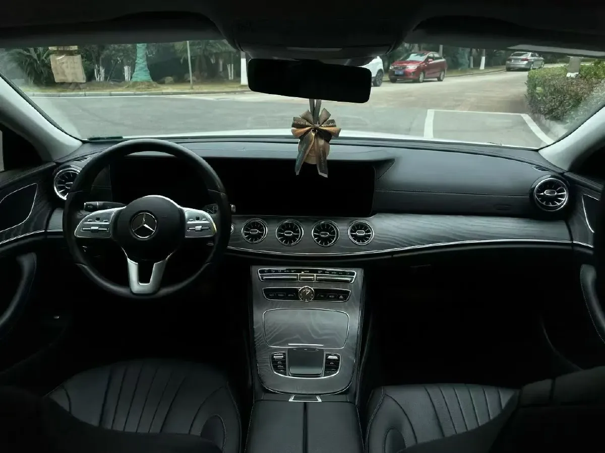 2020 Mercedes-Benz CLS Class 2.0T 258HP L4 9AT,autocango,china used car exporter,china ev exporter,chinese used car exporter,chinese used ev exporter