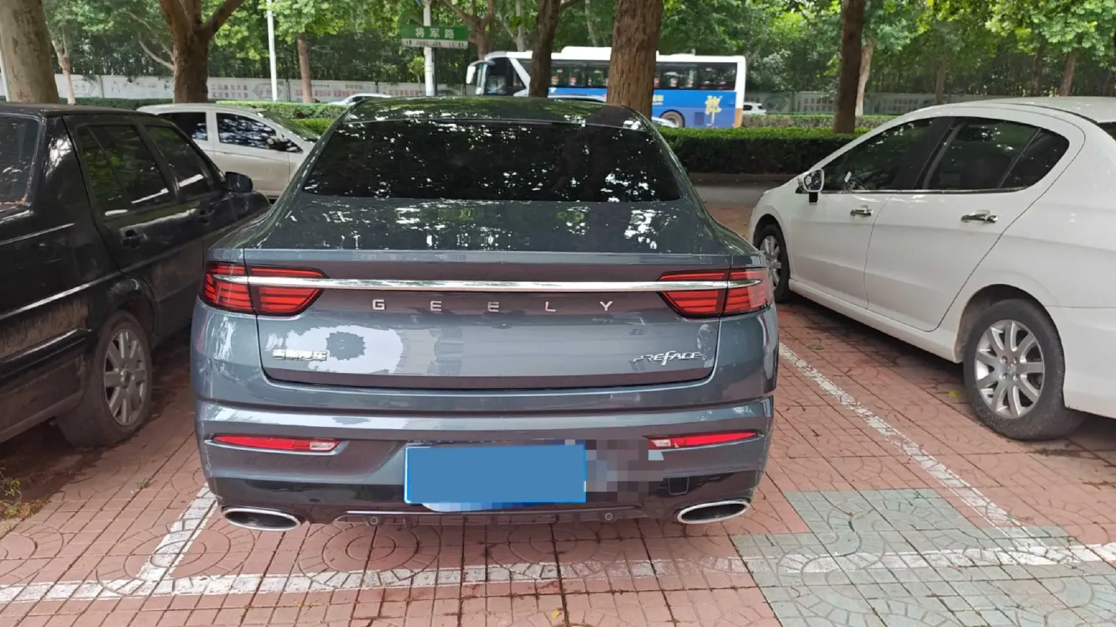 2023 Geely Preface 1.5T 181HP L4 7DCT,autocango,china used car exporter,china ev exporter,chinese used car exporter,chinese used ev exporter