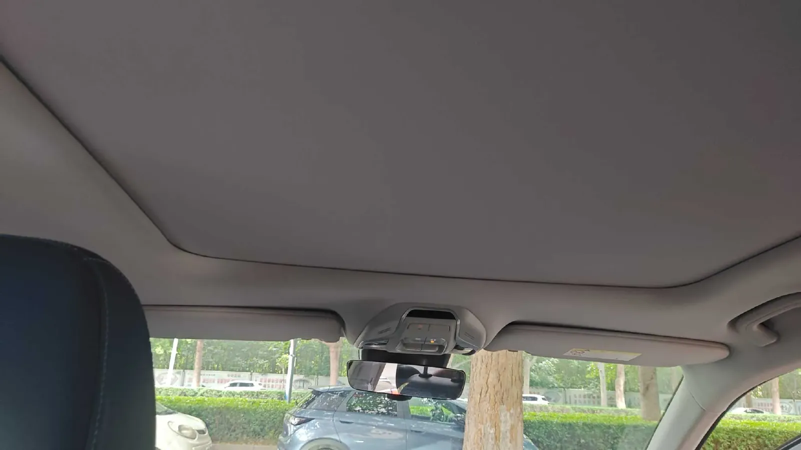 2023 Geely Preface 1.5T 181HP L4 7DCT,autocango,china used car exporter,china ev exporter,chinese used car exporter,chinese used ev exporter