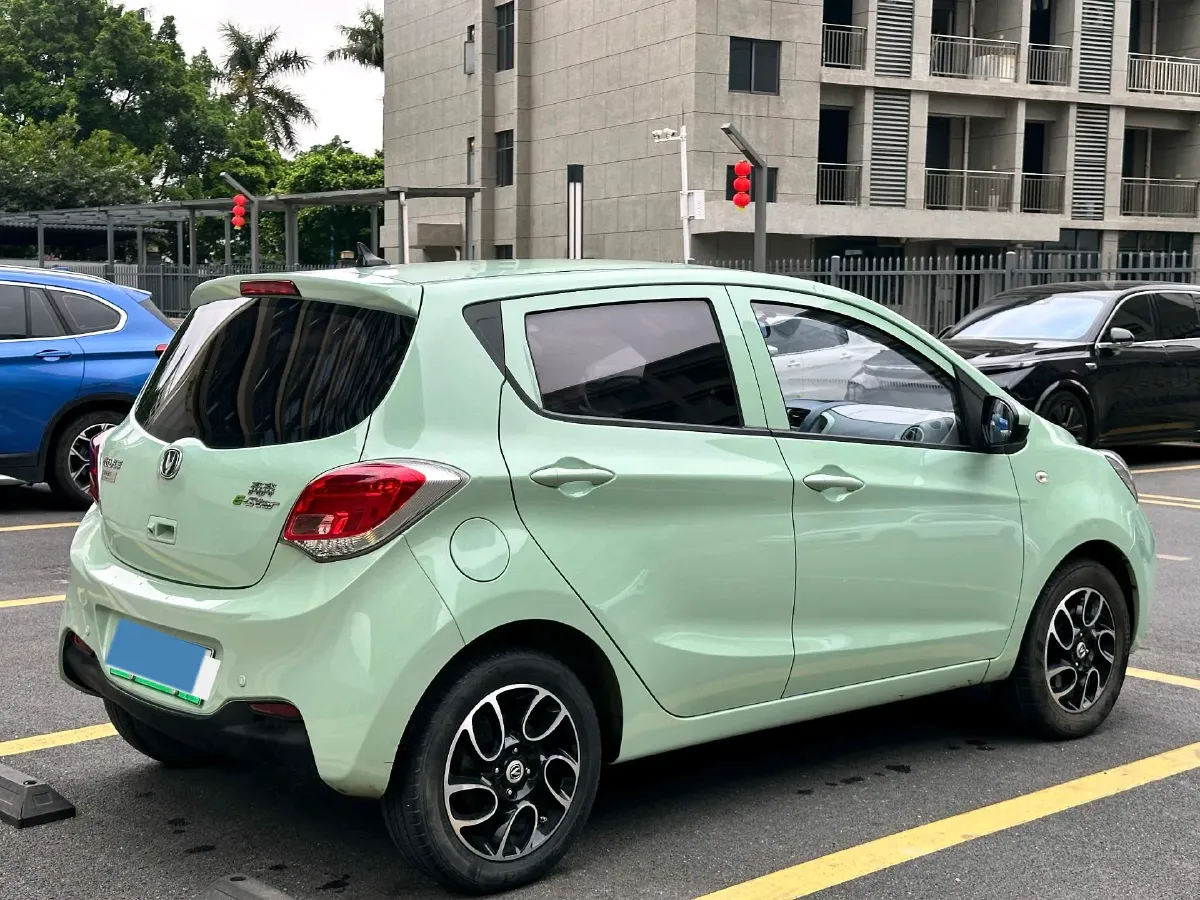 2022 ChangAn BenBen E-Star BEV 32.2KWH,autocango,china used car exporter,china ev exporter,chinese used car exporter,chinese used ev exporter