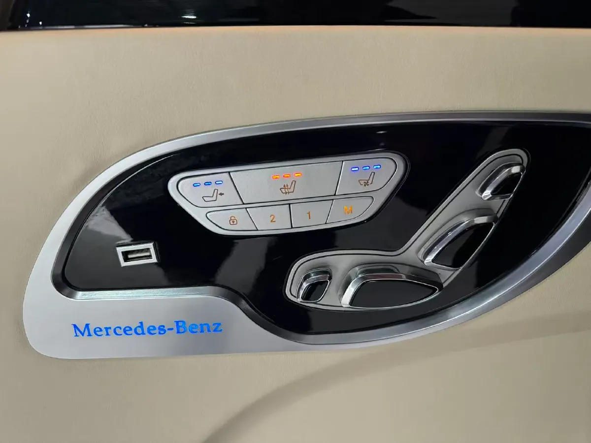 2021 Mercedes-Benz Vito 2.0T 211HP L4 9AT,autocango,china used car exporter,china ev exporter,chinese used car exporter,chinese used ev exporter