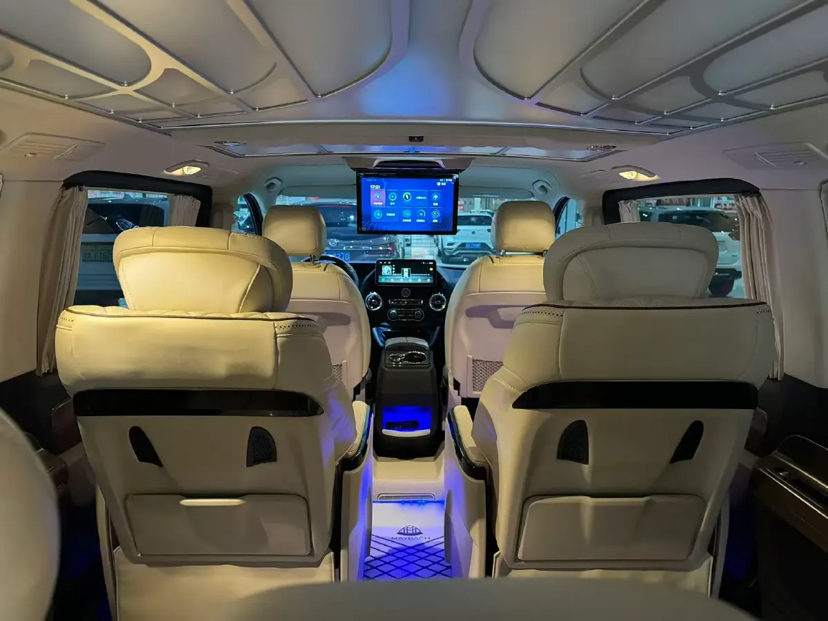 2021 Mercedes-Benz Vito 2.0T 211HP L4 9AT,autocango,china used car exporter,china ev exporter,chinese used car exporter,chinese used ev exporter