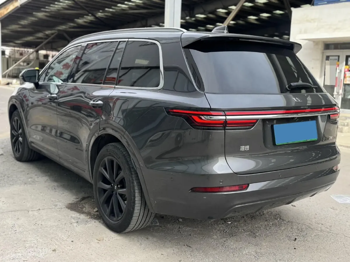 2021 Li ONE Range Extended 131HP REEV 40.5KWH,autocango,china used car exporter,china ev exporter,chinese used car exporter,chinese used ev exporter