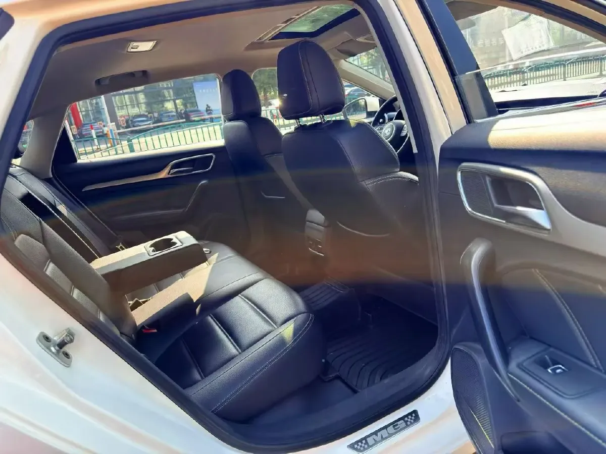 2021 MG MG6 1.5T 181HP L4 7DCT,autocango,china used car exporter,china ev exporter,chinese used car exporter,chinese used ev exporter