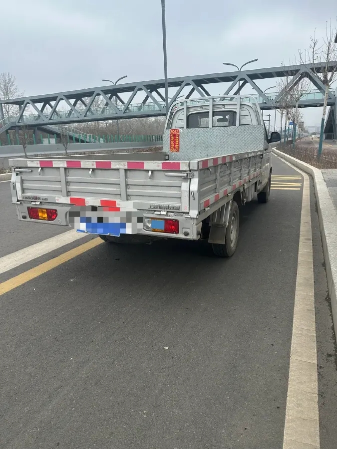 2023 WuLing RongGuang New Truck 1.5L 102HP L4 5MT,autocango,china used car exporter,china ev exporter,chinese used car exporter,chinese used ev exporter