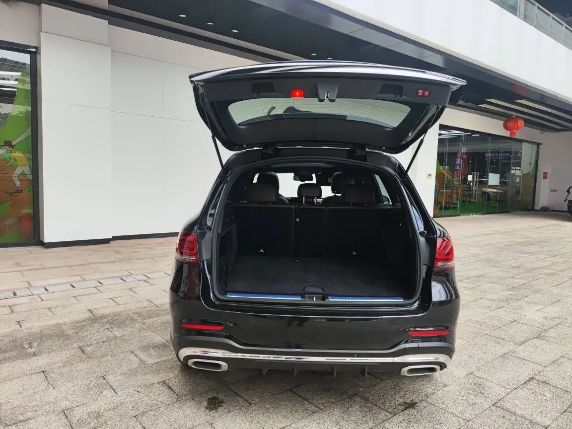 2021 Mercedes-Benz GLC Class 2.0T 258HP L4 9AT,autocango,china used car exporter,china ev exporter,chinese used car exporter,chinese used ev exporter