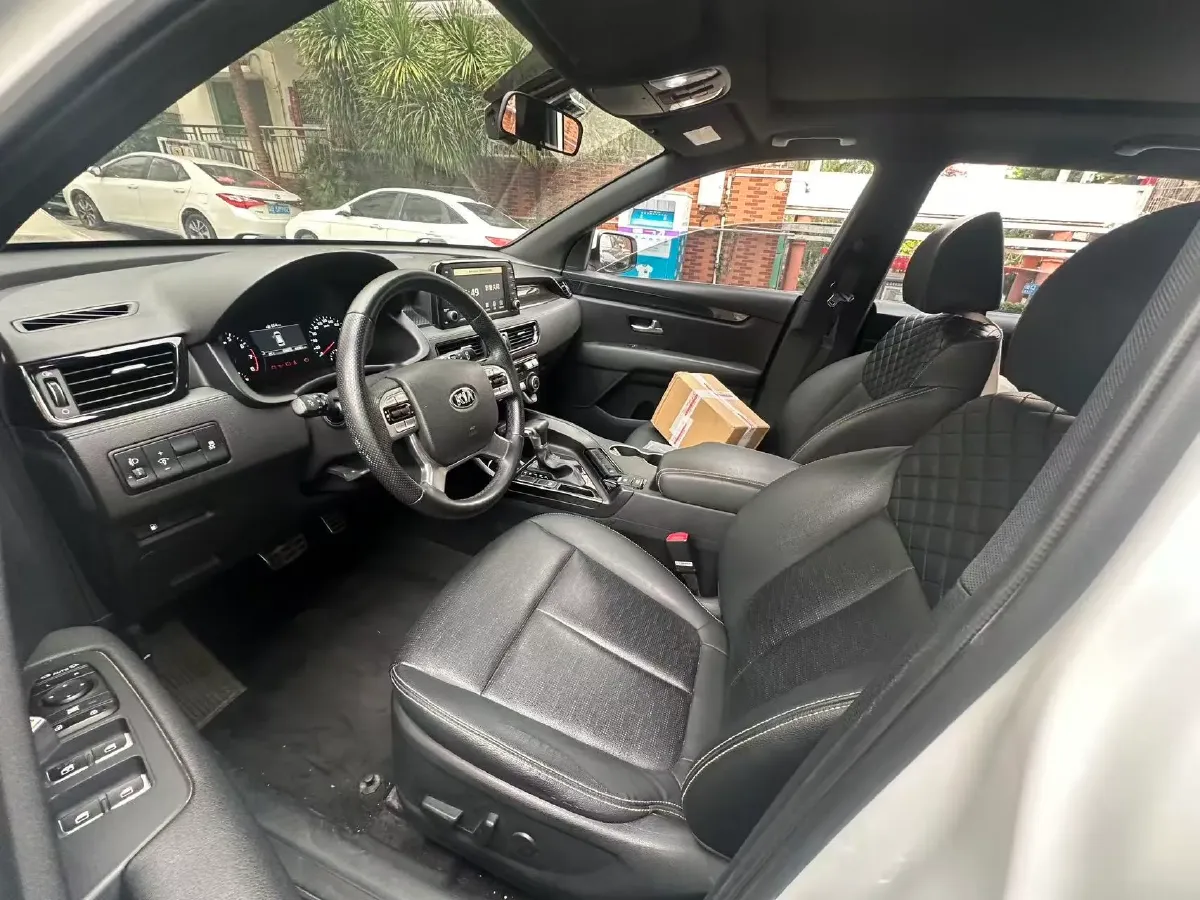 2020 Kia KX7 2.0T 241HP L4 6AT,autocango,china used car exporter,china ev exporter,chinese used car exporter,chinese used ev exporter