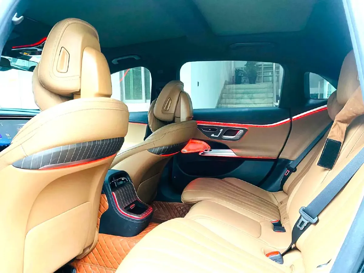 2024 Mercedes-Benz E Class 2.0T 258HP L4 9AT,autocango,china used car exporter,china ev exporter,chinese used car exporter,chinese used ev exporter