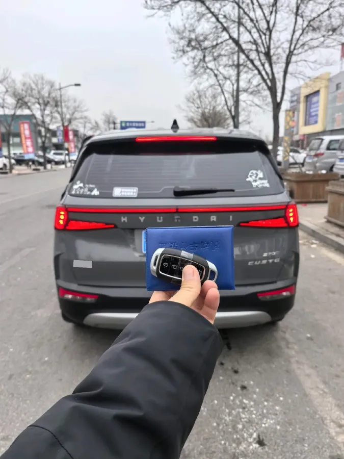 2022 Hyundai Custo 1.5T 170HP L4 8AT,autocango,china used car exporter,china ev exporter,chinese used car exporter,chinese used ev exporter