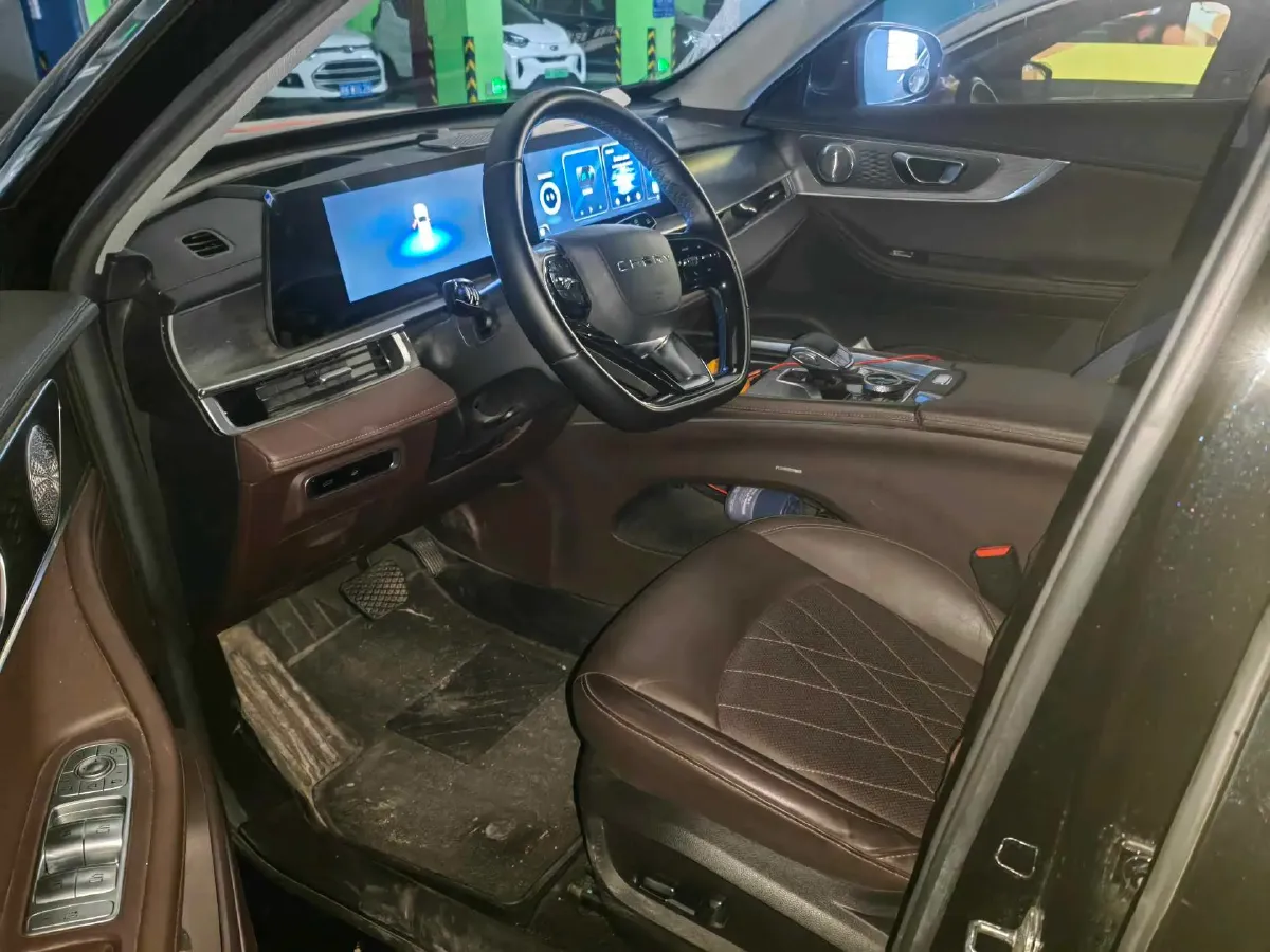 2022 Chery Tiggo 8 PRO 1.6T 197HP L4 7DCT,autocango,china used car exporter,china ev exporter,chinese used car exporter,chinese used ev exporter