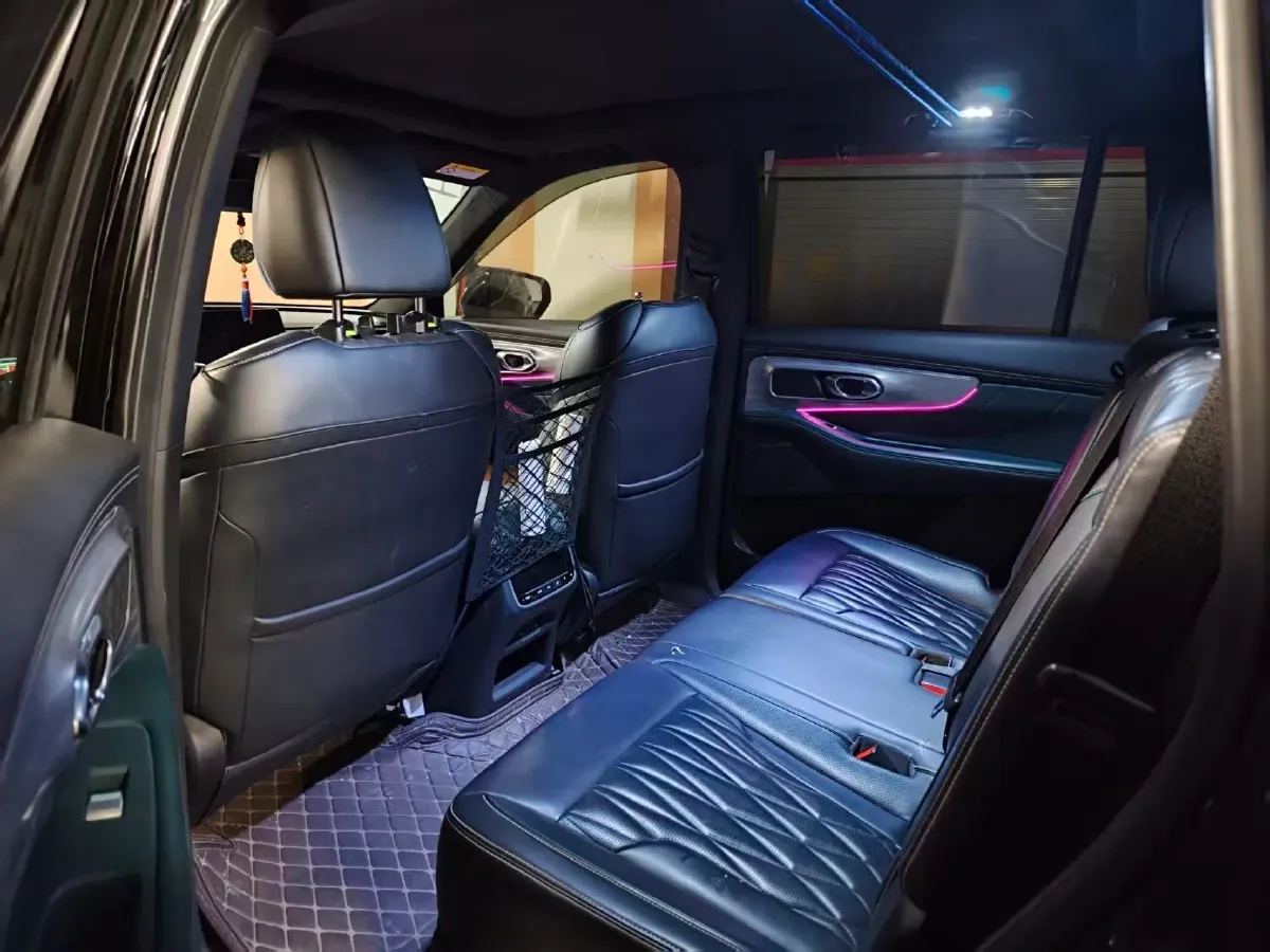 2022 GAC Trumpchi GS8 2.0T 252HP L4 8AT,autocango,china used car exporter,china ev exporter,chinese used car exporter,chinese used ev exporter