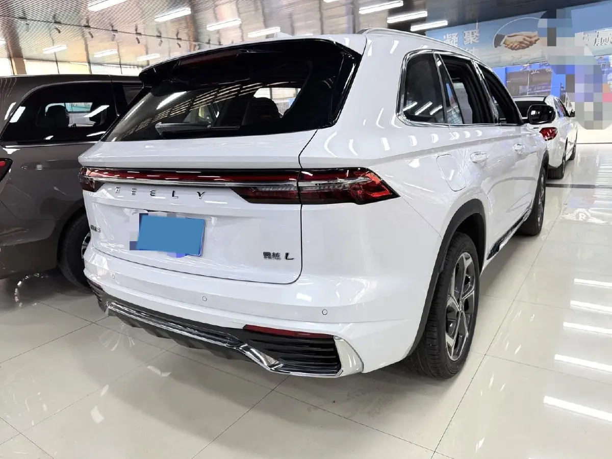 2024 Geely Monjaro 2.0T 218HP L4 7DCT,autocango,china used car exporter,china ev exporter,chinese used car exporter,chinese used ev exporter