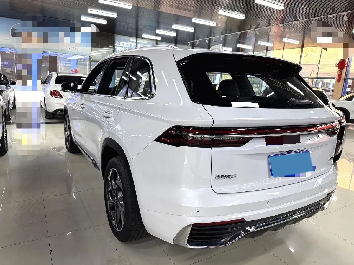 2024 Geely Monjaro 2.0T 218HP L4 7DCT,autocango,china used car exporter,china ev exporter,chinese used car exporter,chinese used ev exporter