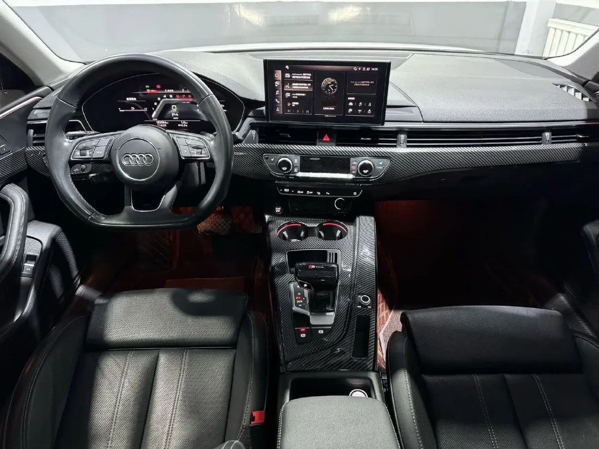 2022 Audi A4L 2.0T 190HP L4 7DCT,autocango,china used car exporter,china ev exporter,chinese used car exporter,chinese used ev exporter