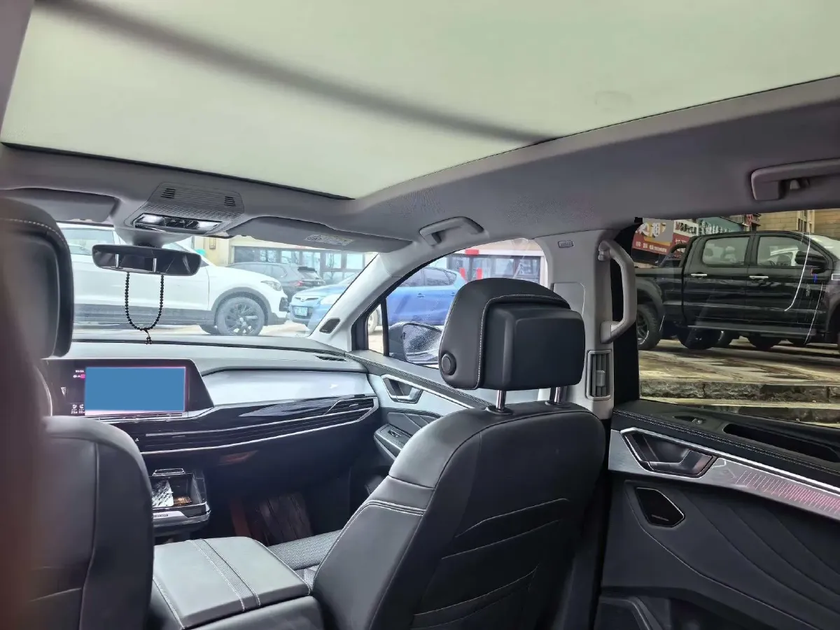 2021 Volkswagen Talagon 2.5T 299HP V6 7DCT,autocango,china used car exporter,china ev exporter,chinese used car exporter,chinese used ev exporter