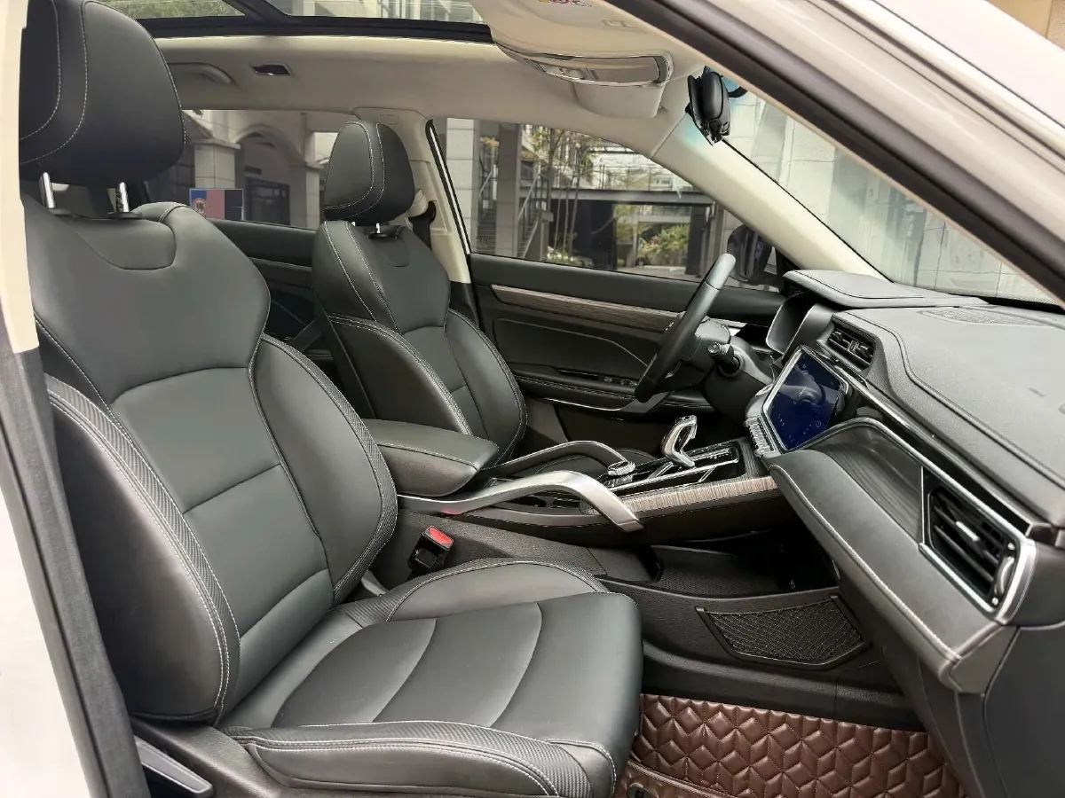 2020 Geely Azkarra 1.8T 184HP L4 7DCT,autocango,china used car exporter,china ev exporter,chinese used car exporter,chinese used ev exporter