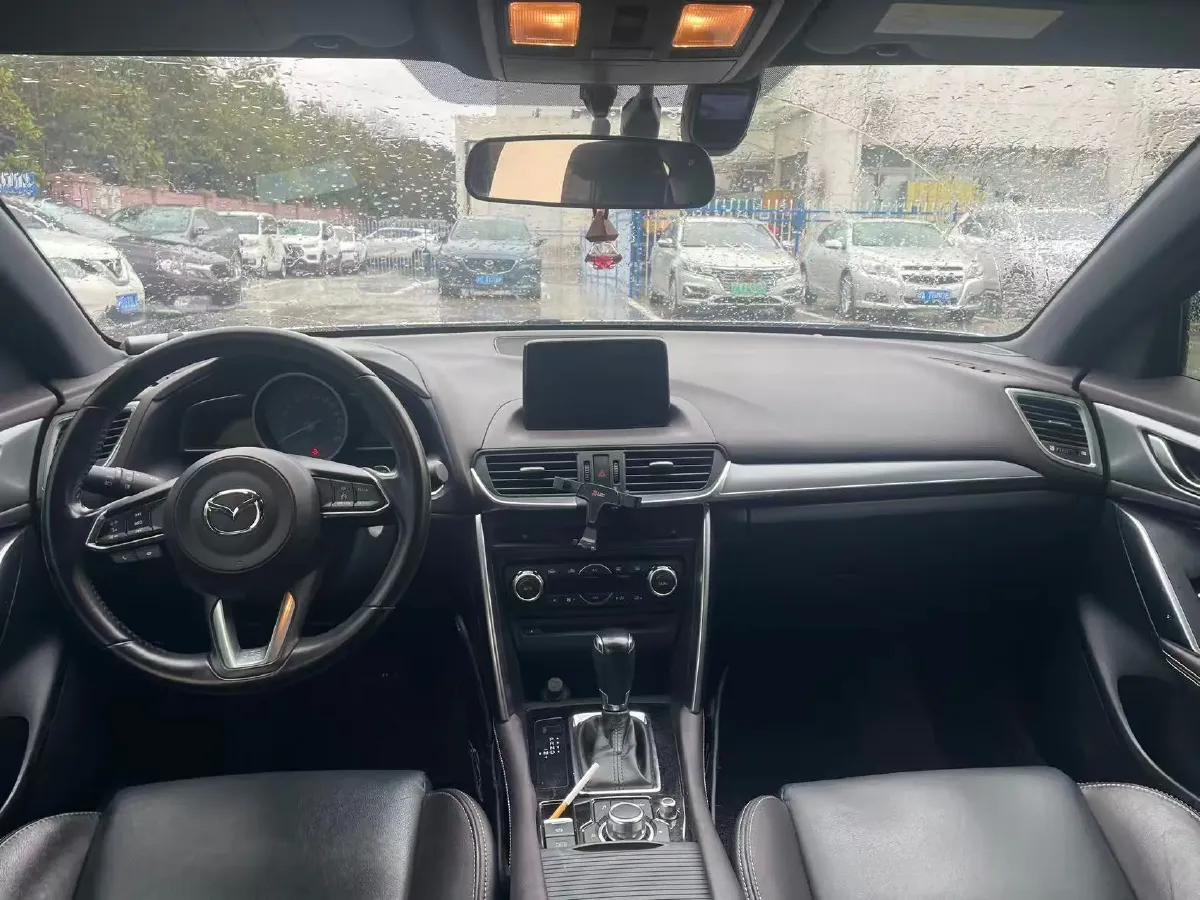 2018 Mazda CX-4 2.5L 192HP L4 6AT,autocango,china used car exporter,china ev exporter,chinese used car exporter,chinese used ev exporter