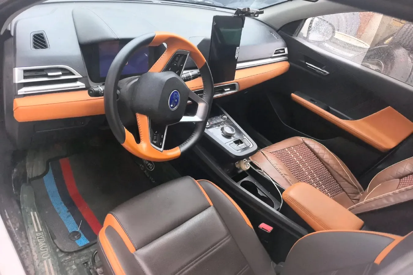 2021 Geely Azkarra 1.8T 184HP L4 7DCT,autocango,china used car exporter,china ev exporter,chinese used car exporter,chinese used ev exporter