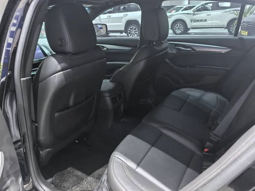 2023 Cadillac CT5 2.0T 237HP L4 10AT,autocango,china used car exporter,china ev exporter,chinese used car exporter,chinese used ev exporter