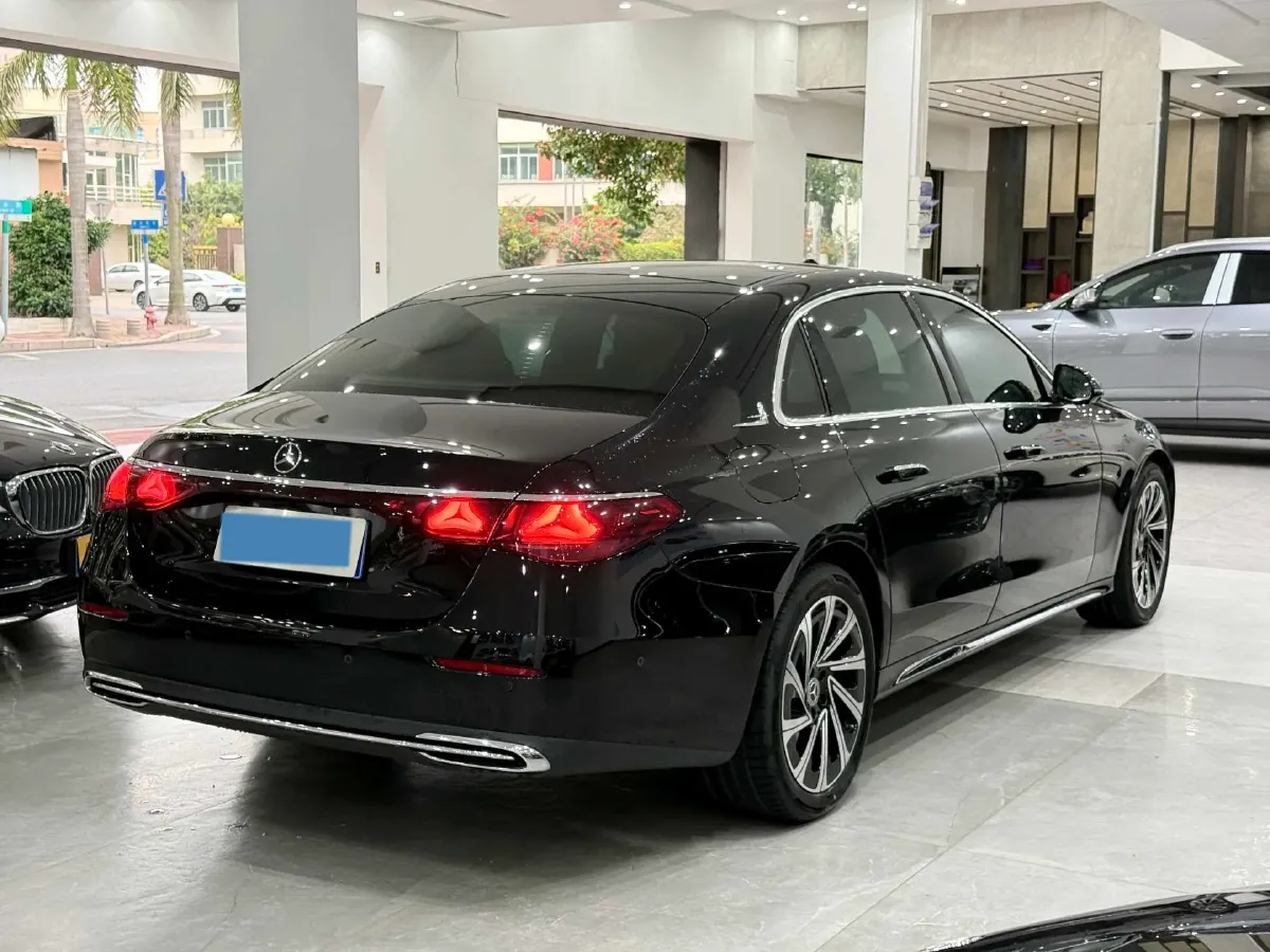 2024 Mercedes-Benz E Class 2.0T 258HP L4 9AT,autocango,china used car exporter,china ev exporter,chinese used car exporter,chinese used ev exporter