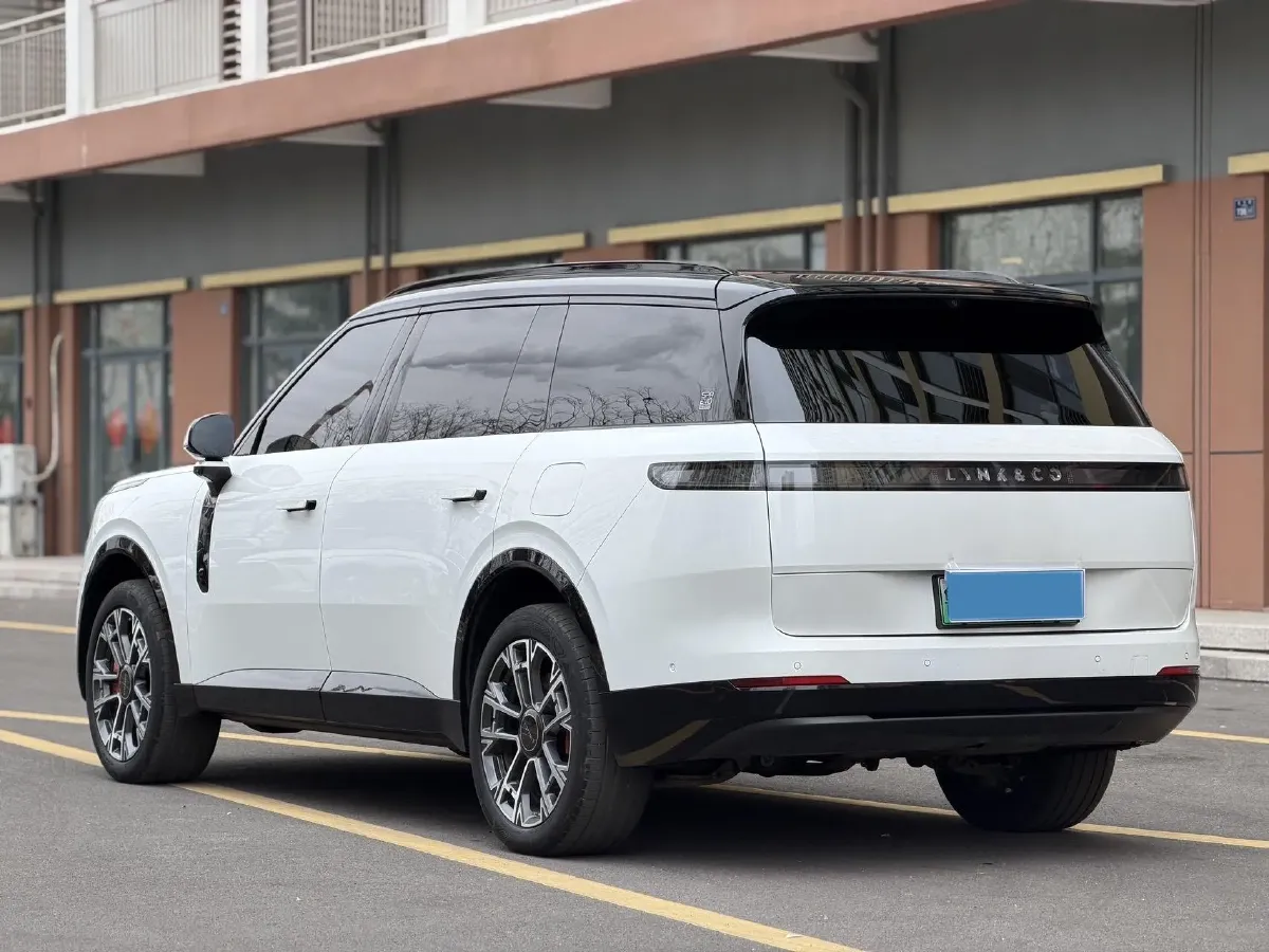 2025 LYNK&CO 900 2.0T 254HP L4 3DHT PHEV,autocango,china used car exporter,china ev exporter,chinese used car exporter,chinese used ev exporter
