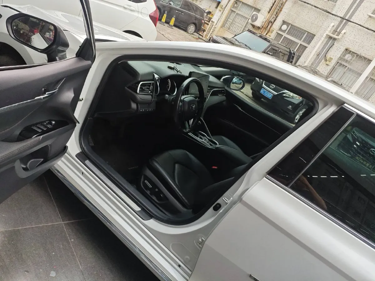 2023 Toyota Camry 2.0L 177HP L4 CVT,autocango,china used car exporter,china ev exporter,chinese used car exporter,chinese used ev exporter