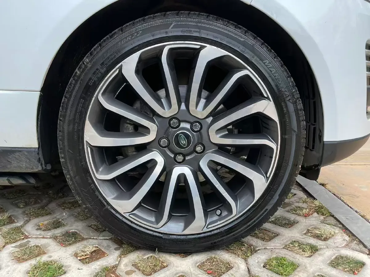 2018 Land Rover Range Rover Evoque 2.0T 241HP L4 9AT,autocango,china used car exporter,china ev exporter,chinese used car exporter,chinese used ev exporter