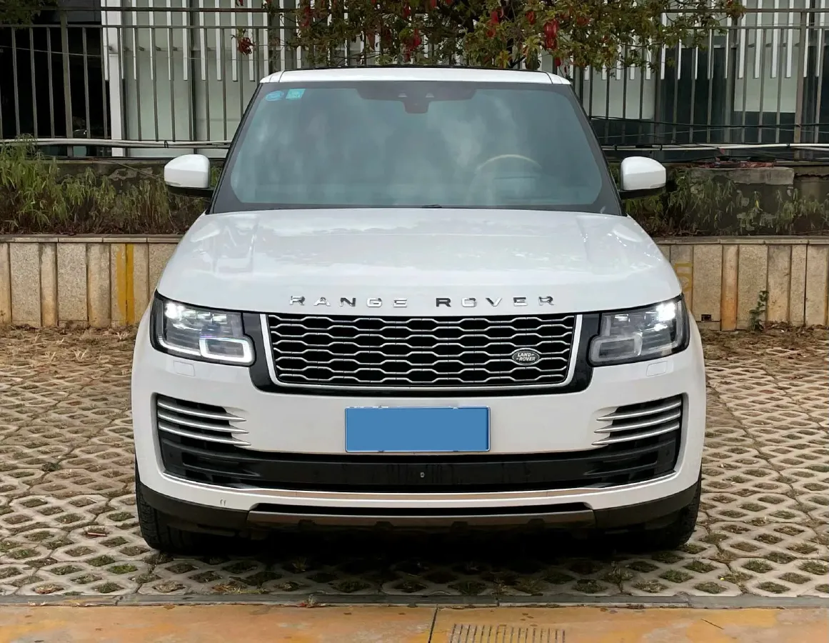 2018 Land Rover Range Rover Evoque 2.0T 241HP L4 9AT,autocango,china used car exporter,china ev exporter,chinese used car exporter,chinese used ev exporter
