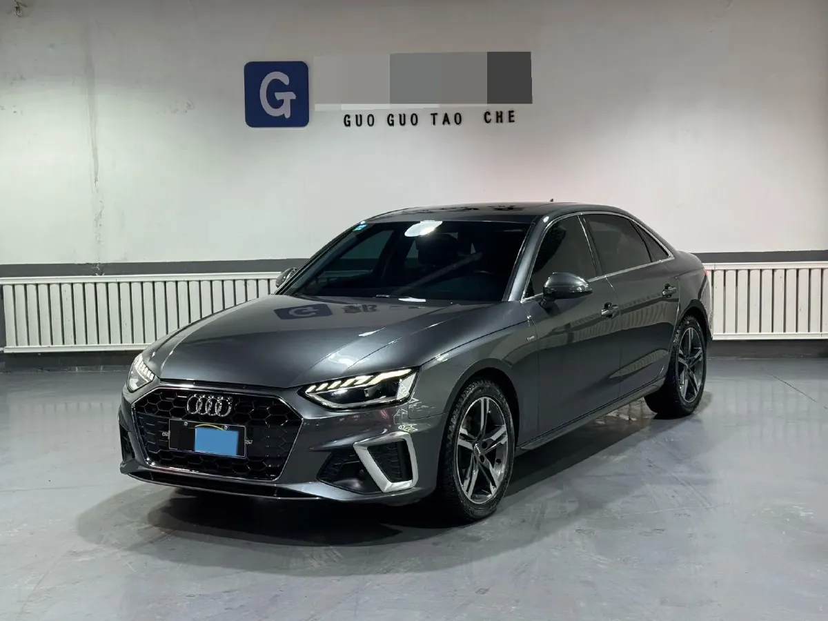 2020 Audi A4L 2.0T 190HP L4 7DCT,autocango,china used car exporter,china ev exporter,chinese used car exporter,chinese used ev exporter