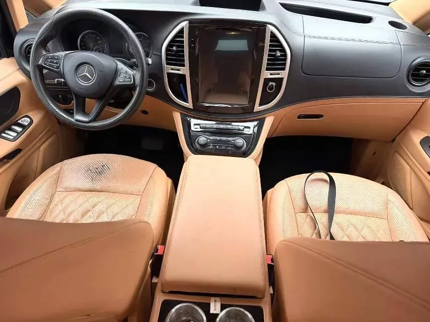 2020 Mercedes-Benz Vito 2.0T 211HP L4 9AT,autocango,china used car exporter,china ev exporter,chinese used car exporter,chinese used ev exporter