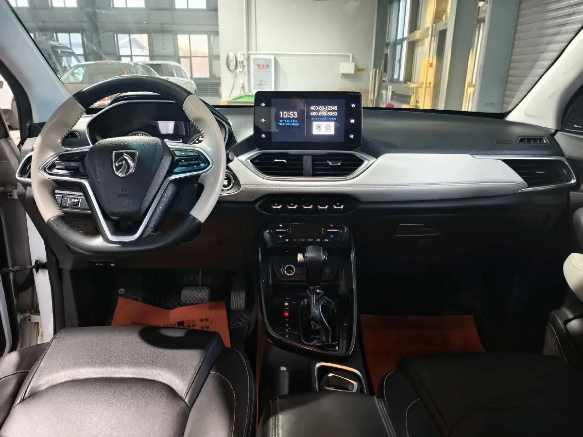 2019 BaoJun 530 1.5T 147HP L4 CVT,autocango,china used car exporter,china ev exporter,chinese used car exporter,chinese used ev exporter