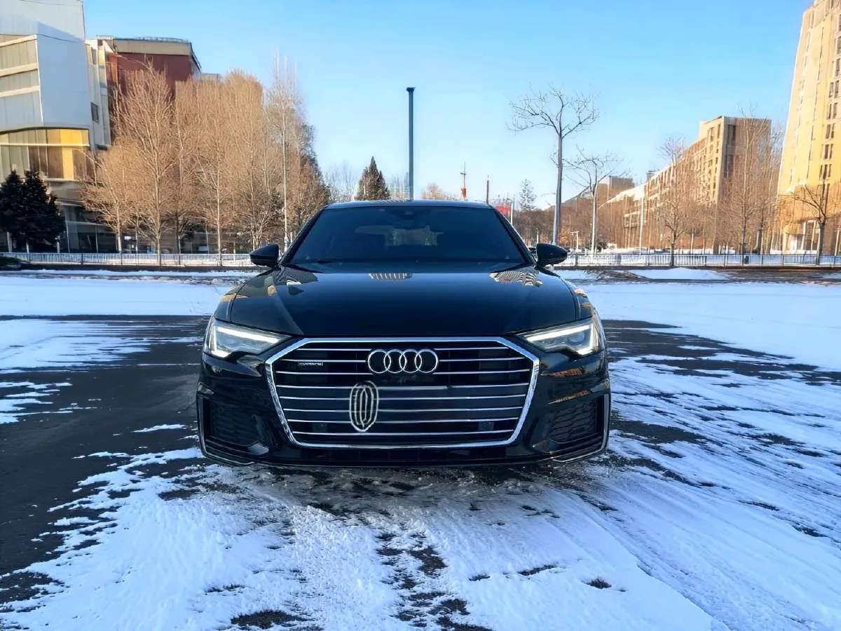 2019 Mercedes-Benz GLC Class 2.0T 245HP L4 9AT,autocango,china used car exporter,china ev exporter,chinese used car exporter,chinese used ev exporter