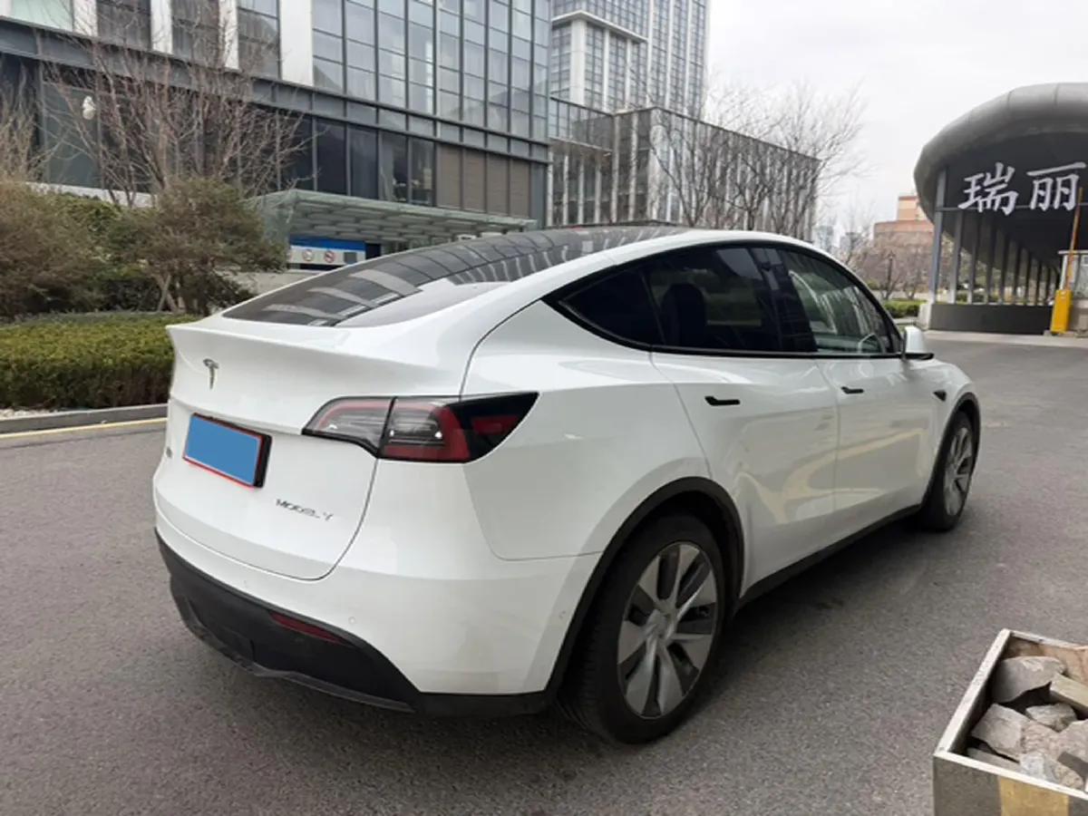 2022 Tesla Model Y BEV 60KWH,autocango,china used car exporter,china ev exporter,chinese used car exporter,chinese used ev exporter