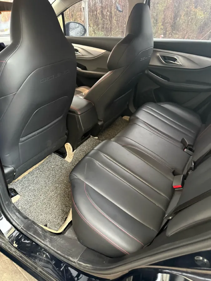 2020 BeiJing Auto U5 1.5L 116HP L4 5MT,autocango,china used car exporter,china ev exporter,chinese used car exporter,chinese used ev exporter