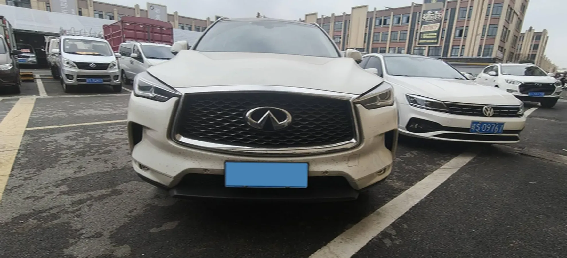 2018 Jeep Grand Commander 2.0T 265HP L4 9AT,autocango,china used car exporter,china ev exporter,chinese used car exporter,chinese used ev exporter