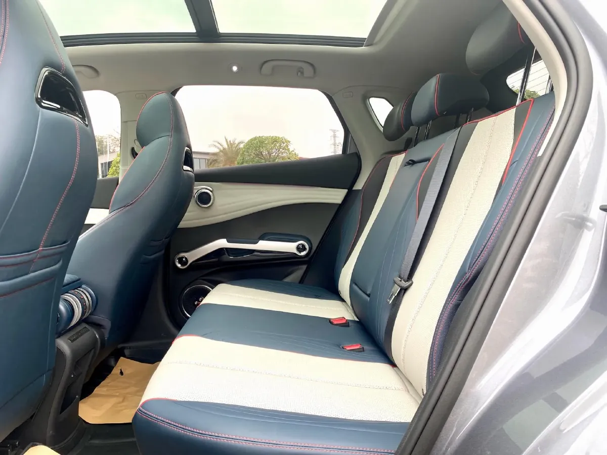 2022 Foton Grand General G7 2.0T 238HP L4 8AT,autocango,china used car exporter,china ev exporter,chinese used car exporter,chinese used ev exporter