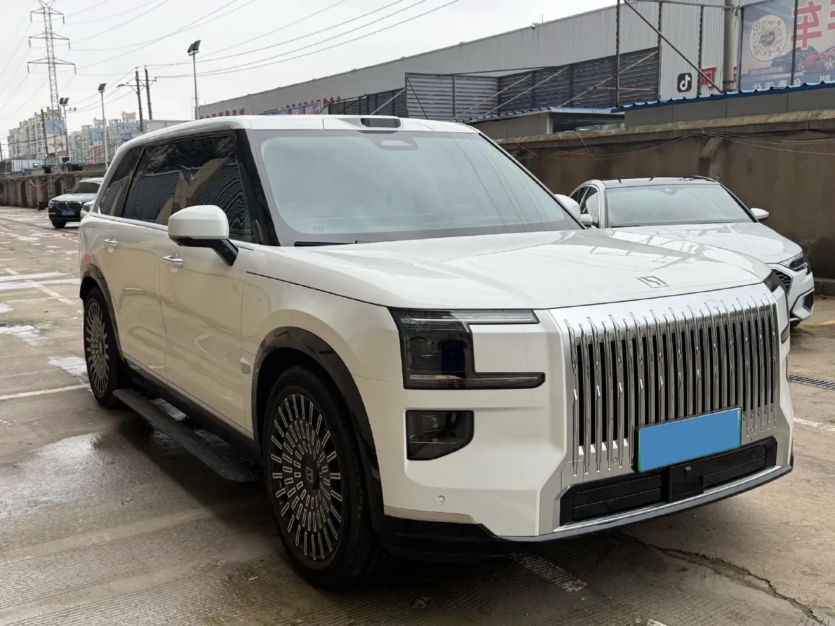2025 Zeekr 9X 2.0T 279HP L4 1DHT PHEV,autocango,china used car exporter,china ev exporter,chinese used car exporter,chinese used ev exporter