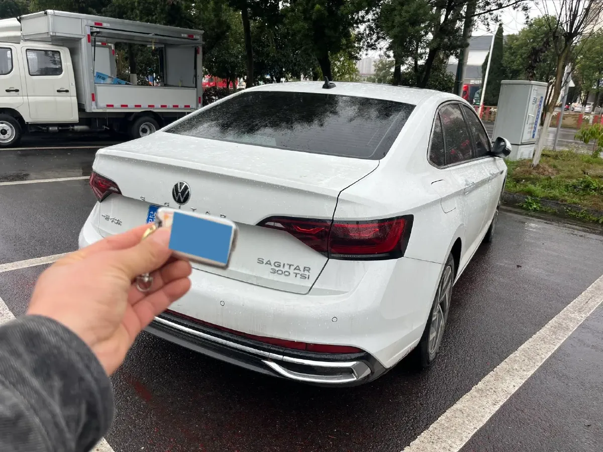 2023 Volkswagen Sagitar 1.5T 160HP L4 7DCT,autocango,china used car exporter,china ev exporter,chinese used car exporter,chinese used ev exporter