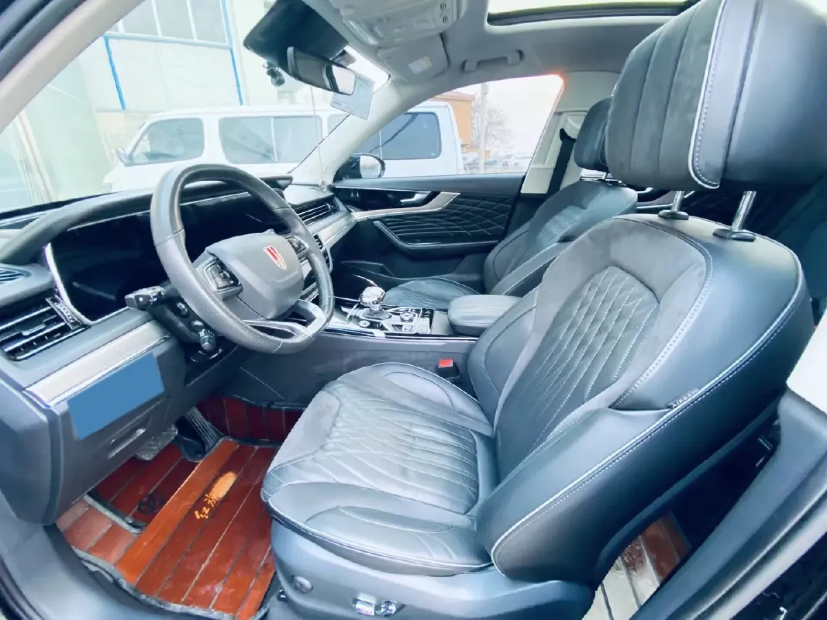 2022 HongQi HS5 2.0T 224HP L4 6AT,autocango,china used car exporter,china ev exporter,chinese used car exporter,chinese used ev exporter